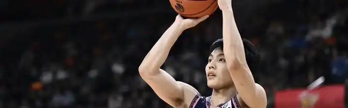 九游体育网页-麦考尔被裁？广东新援或敲定，213公分，曾效力于热火，已抵达中国|麦考伊|布兰登·麦科伊|广东男篮|杜锋|广东宏远_新浪体育_新浪新闻